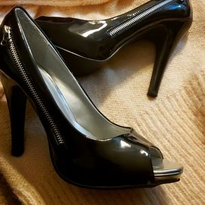 Black Patent Leather Pumps size 8